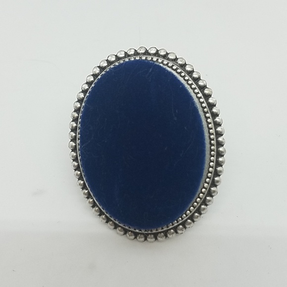 GASOLINE GLAMOUR Jewelry - Blue velvet fabric cocktail ring sample GASOLINE GLAMOUR Jewelry - Blue velvet fabric cocktail ring sample